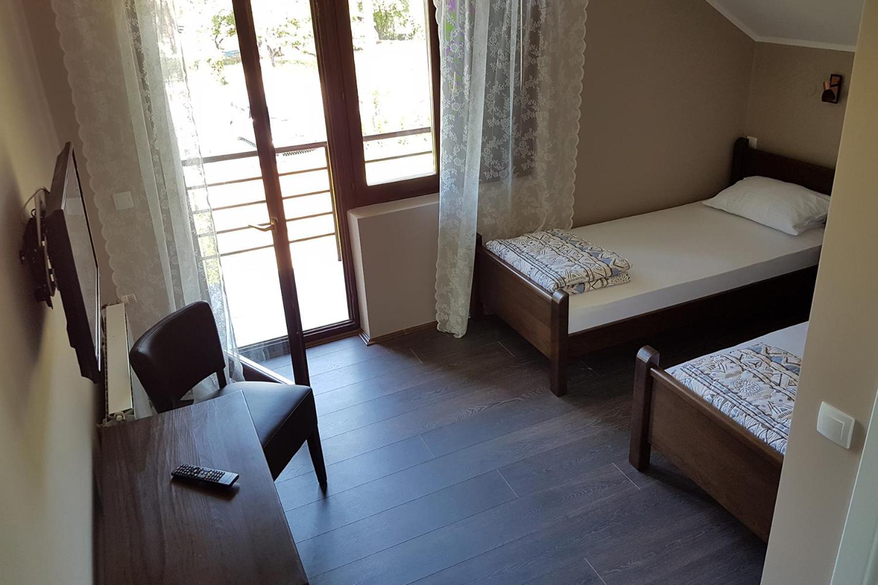 Apartmani Simic Valjevo Ngoại thất bức ảnh
