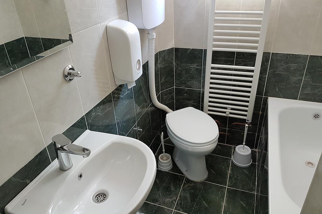 Apartmani Simic Valjevo Ngoại thất bức ảnh