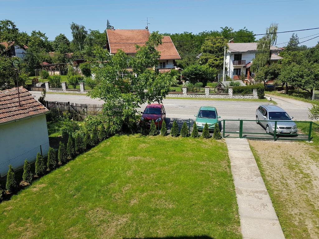 Apartmani Simic Valjevo Ngoại thất bức ảnh