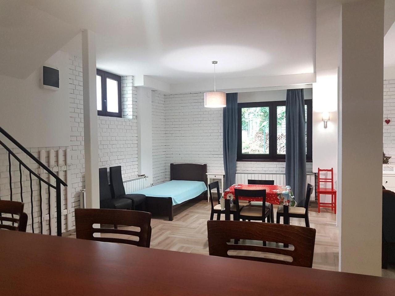 Apartmani Simic Valjevo Ngoại thất bức ảnh
